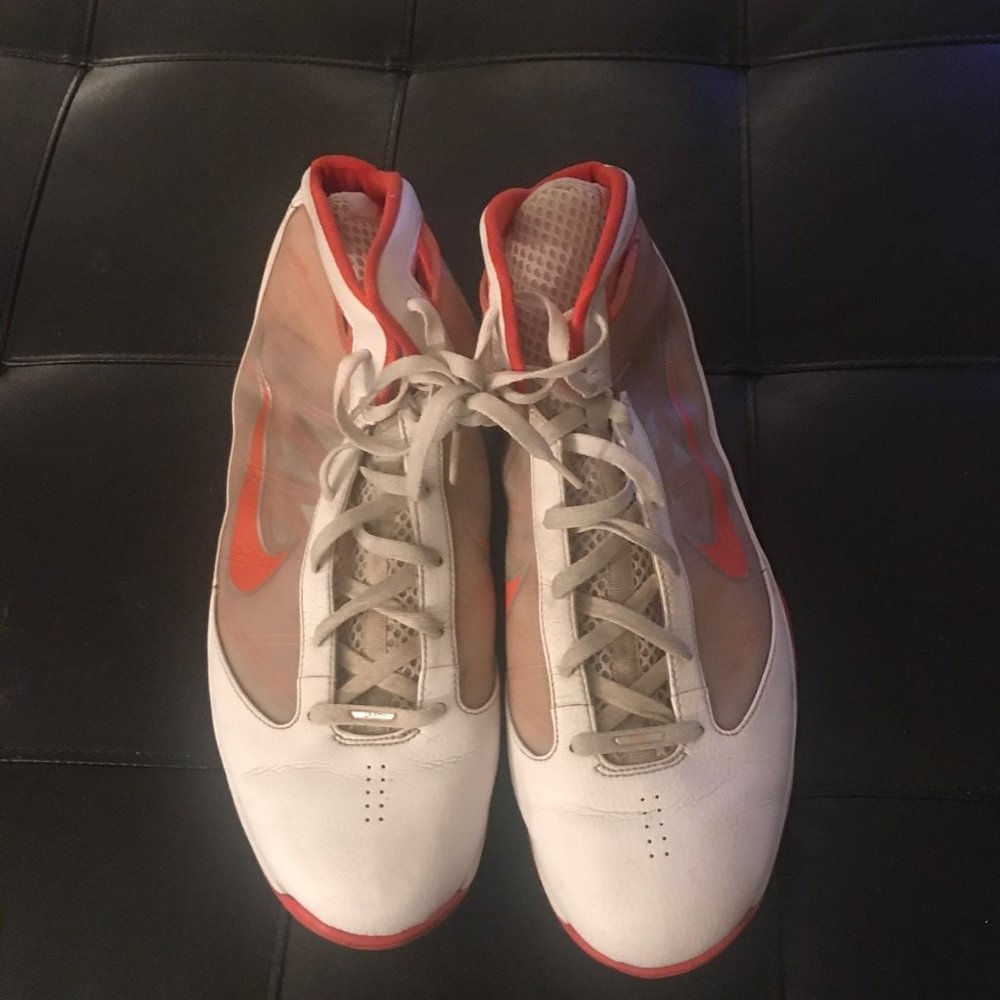 Nike Hyperquickness Size 17 - image 3